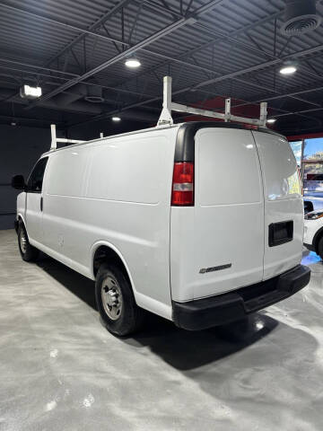 2016 Chevrolet Express 2500