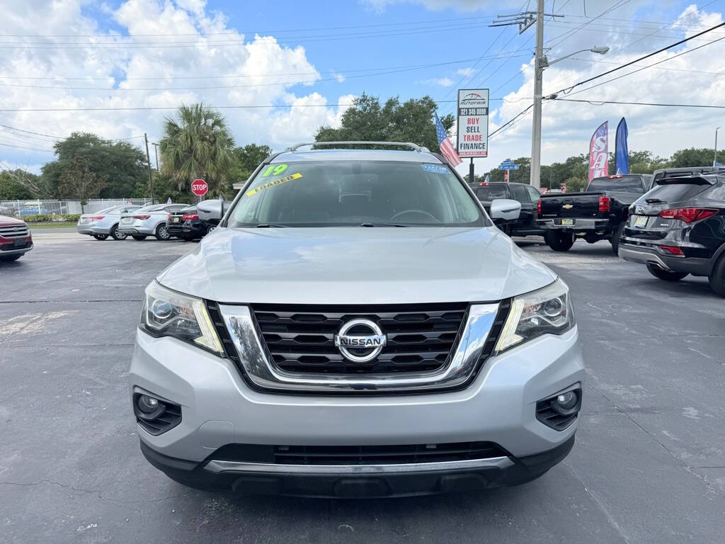 Silver 2019 Nissan Pathfinder Platinum Platinum 4dr SUV 2