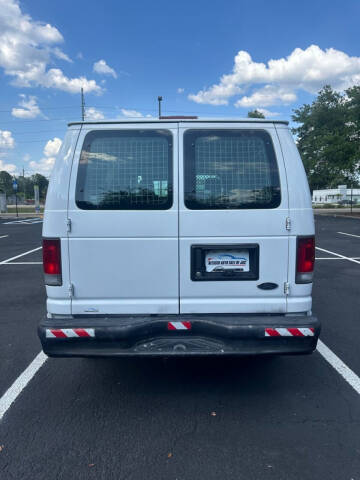 2011 Ford E-Series E-250