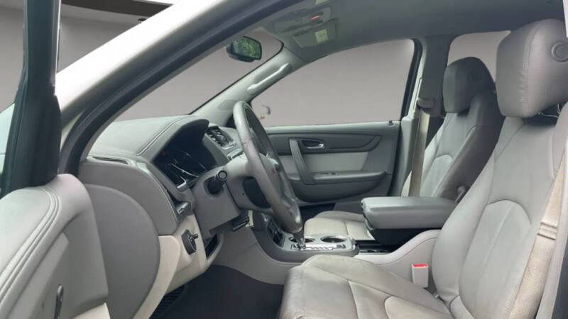 2015 GMC Acadia SLE-2