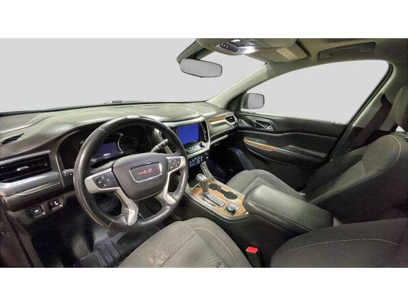 2018 GMC Acadia SLE-2