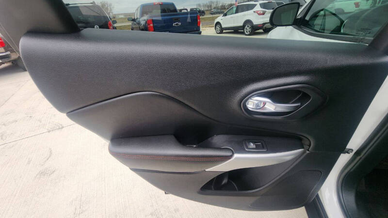 2017 Jeep Cherokee Trailhawk