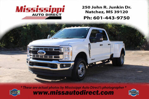 2025 Ford F-350 Super Duty XLT