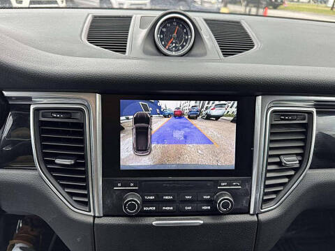 2018 Porsche Macan S