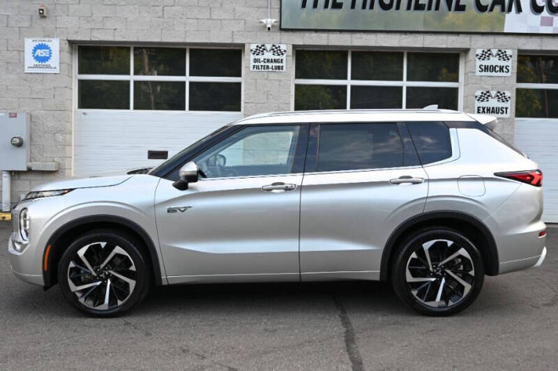 2023 Mitsubishi Outlander PHEV SEL