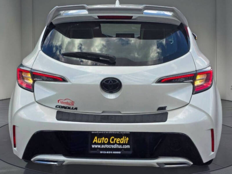 2020 Toyota Corolla Hatchback SE