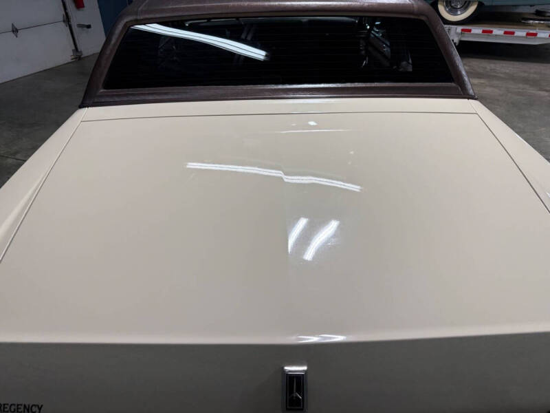 1983 Oldsmobile Ninety-Eight Regency