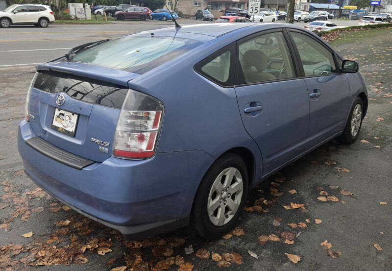 2004 Toyota Prius
