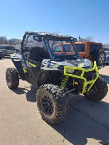 2015 Polaris Razor