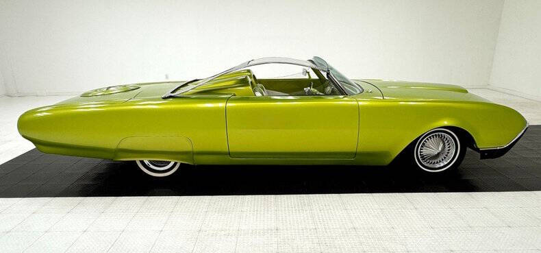 1962 Ford Thunderbird