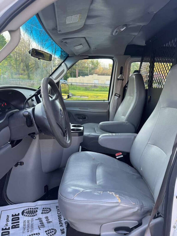 2006 Ford E-Series