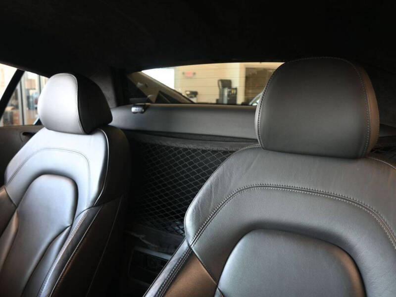 2010 Audi R8 5.2 quattro