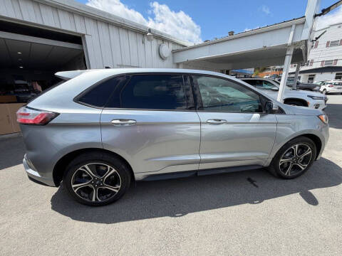 2024 Ford Edge ST
