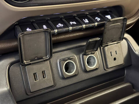 2016 GMC Sierra 2500HD Denali