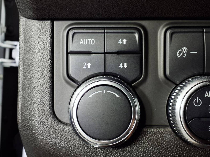 2021 GMC Yukon XL AT4