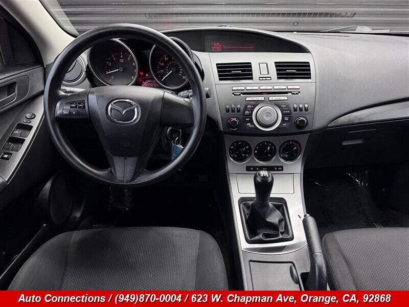 2010 Mazda MAZDA3 i Touring