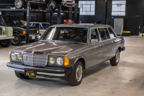 1984 Mercedes-Benz 300-Class