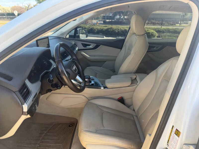 2018 Audi Q7 2.0T quattro Premium Plus