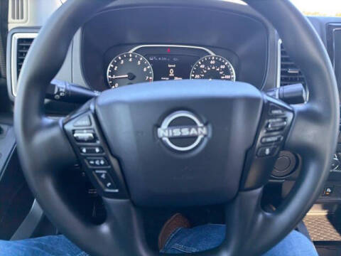 2023 Nissan Frontier SV