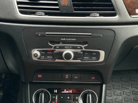 2016 Audi Q3 2.0T quattro Premium Plus