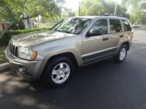 2006 Jeep Grand Cherokee for sale at DONNY MILLS AUTO SALES in Largo FL