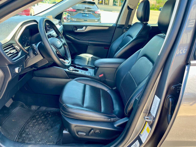 2021 Ford Escape SEL
