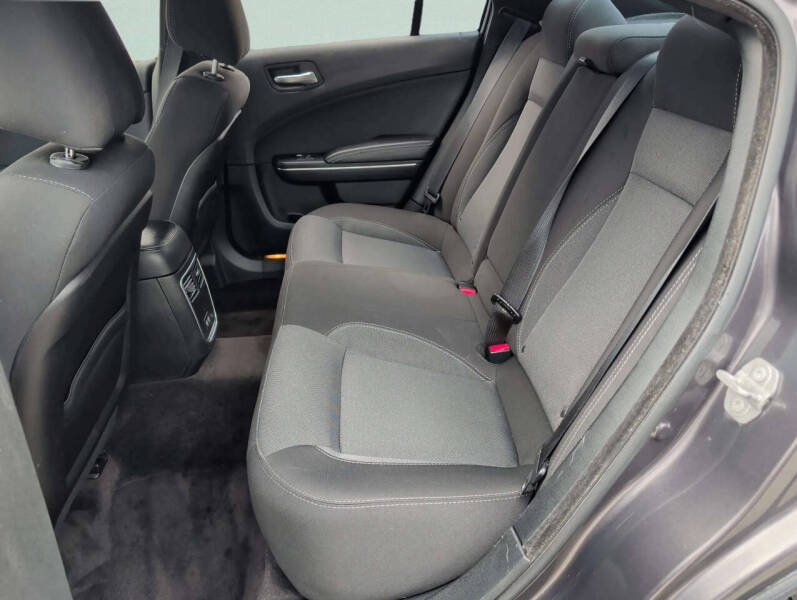 2018 Dodge Charger SXT