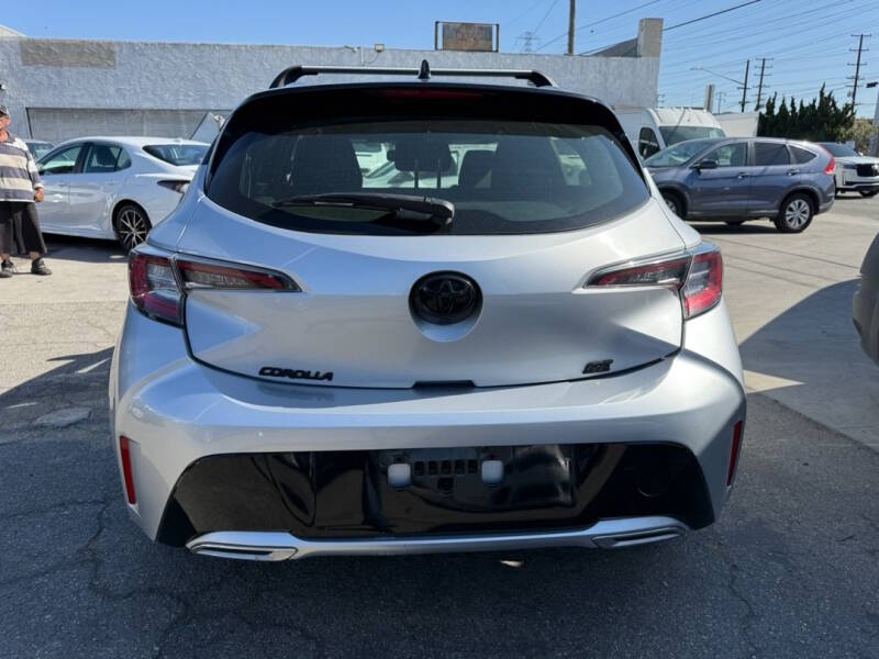2022 Toyota Corolla Hatchback SE
