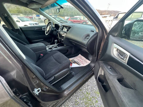 2015 Nissan Pathfinder S