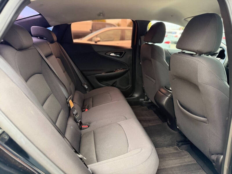 2017 Chevrolet Malibu LS