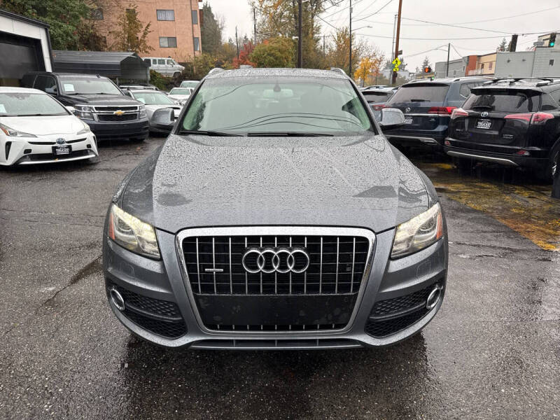 2012 Audi Q5 3.2 quattro Premium Plus