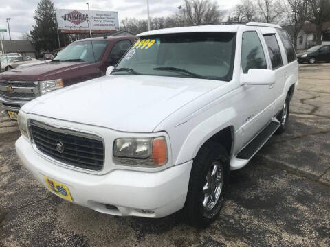 1999 Cadillac Escalade for sale at Advantage Auto Sales & Imports Inc in Loves Park IL