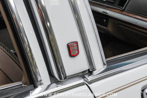 1990 Ford LTD Crown Victoria