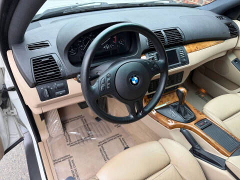 2003 BMW X5 4.4i