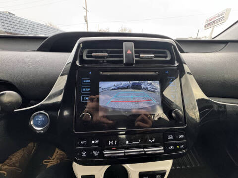 2016 Toyota Prius Two