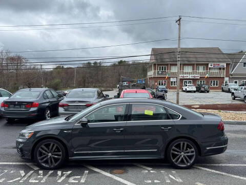 2017 Volkswagen Passat 1.8T R-Line