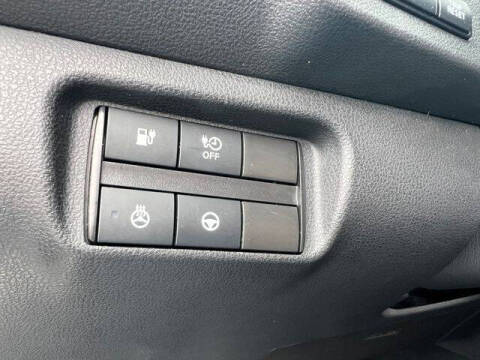 2022 Nissan LEAF SL PLUS