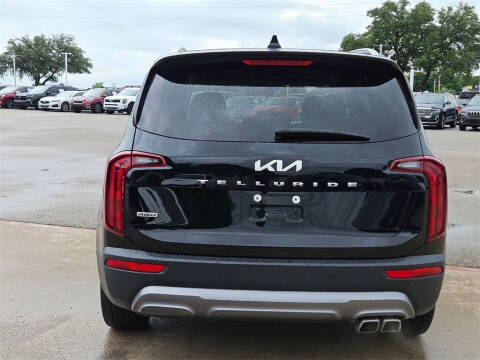 2022 Kia Telluride S