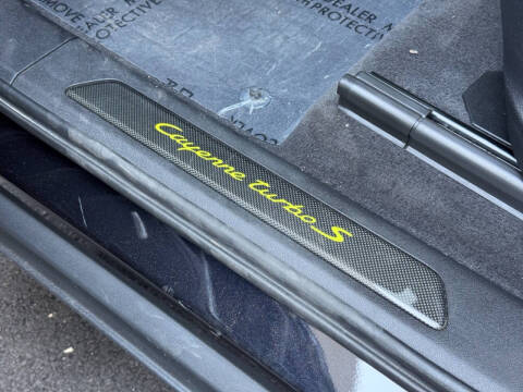 2021 Porsche Cayenne Turbo S E-Hybrid