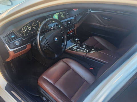2014 BMW 5 Series 528i