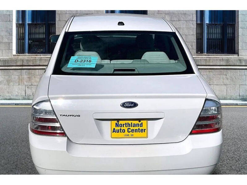 2009 Ford Taurus SE