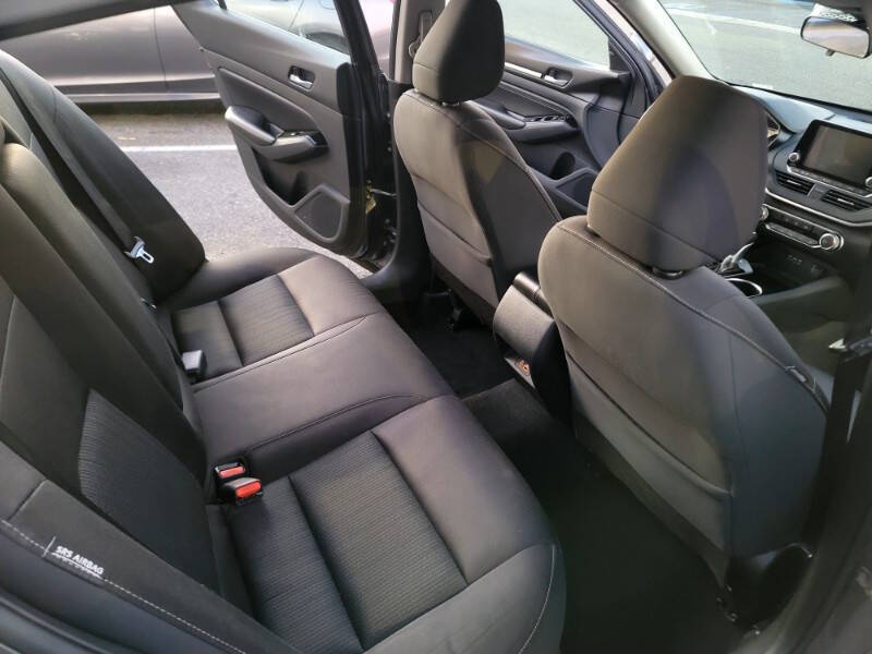 2021 Nissan Altima 2.5 SV