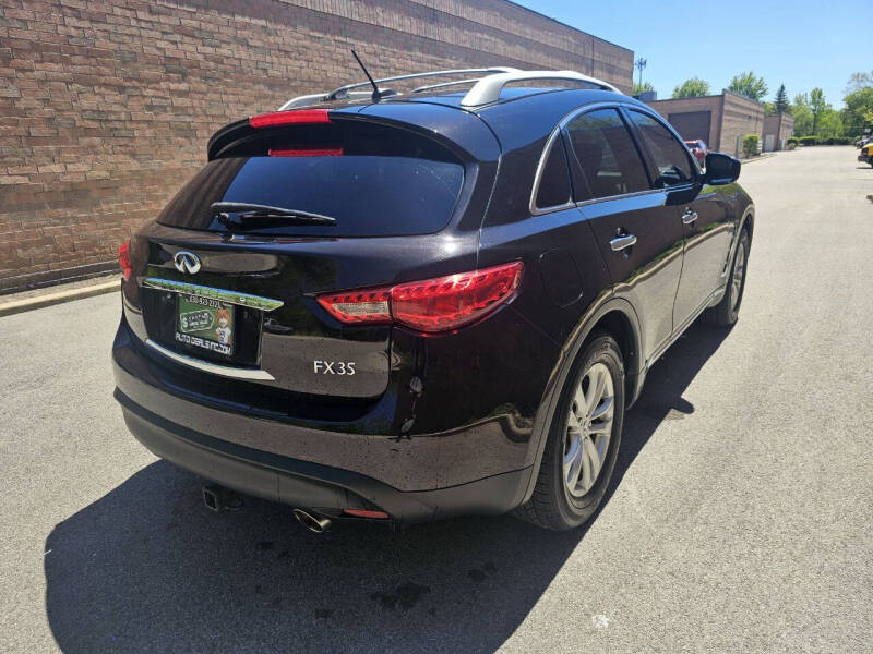 2011 Infiniti FX35