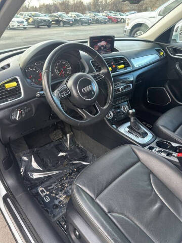 2015 Audi Q3 2.0T quattro Prestige