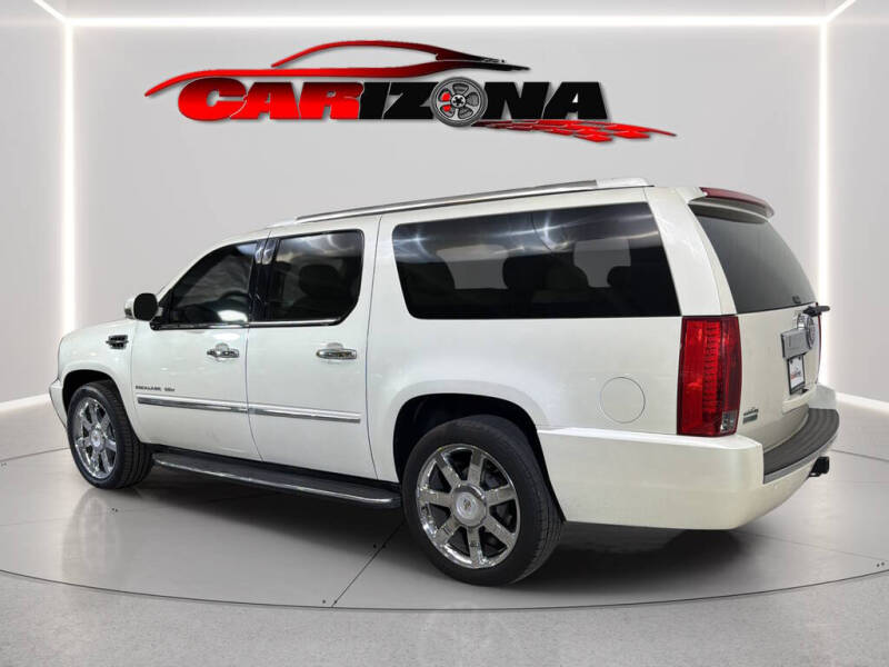 2011 Cadillac Escalade ESV Luxury