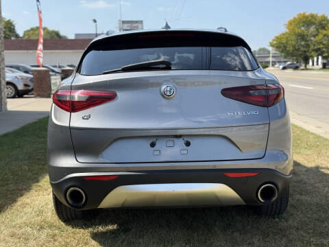 2019 Alfa Romeo Stelvio Ti Sport