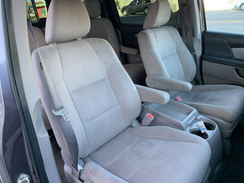 2016 Honda Odyssey SE