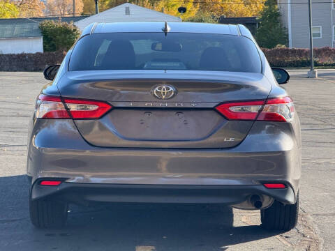 2020 Toyota Camry LE