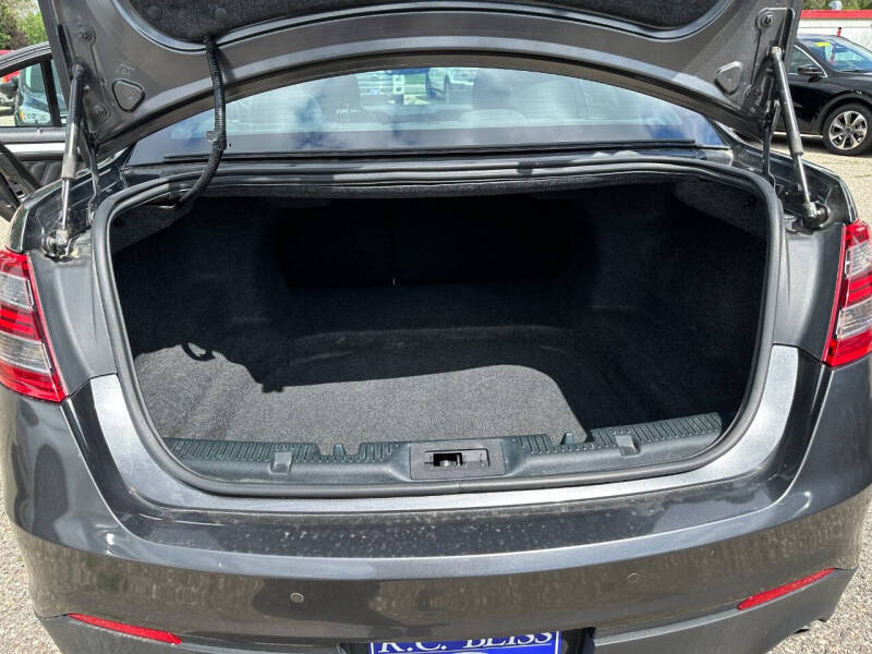 2016 Ford Taurus SEL