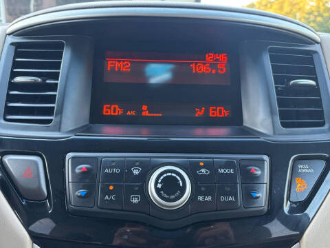 2014 Nissan Pathfinder S